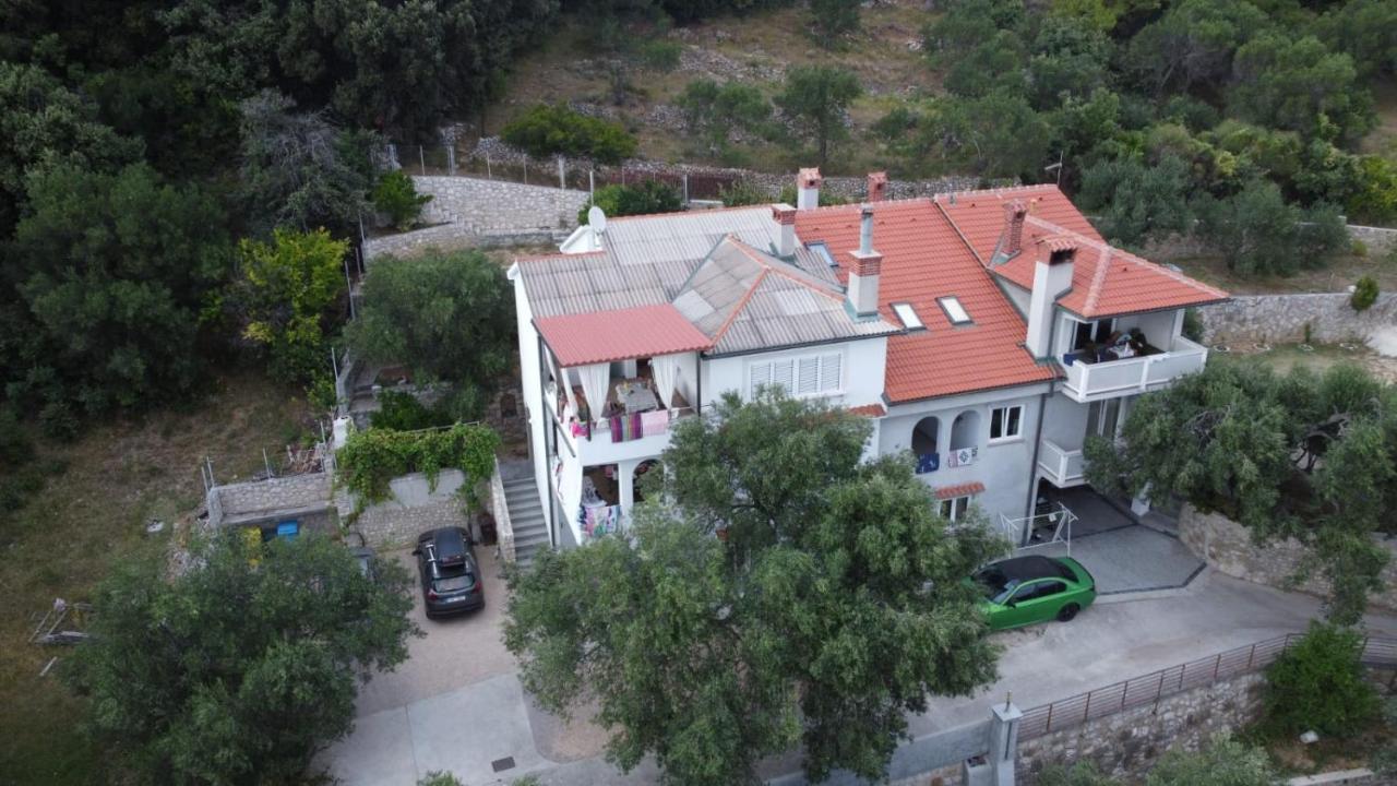 Apartamento Ribaricevi Dvori Banjol Exterior foto